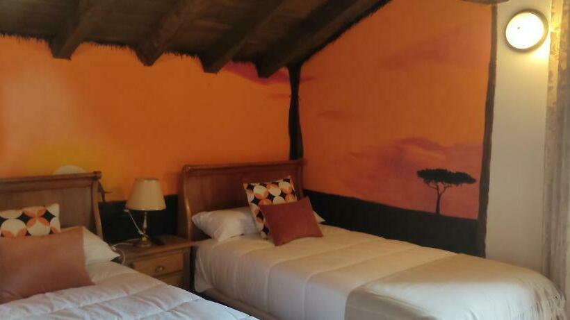 بنسيون Hostal Mendaurpe