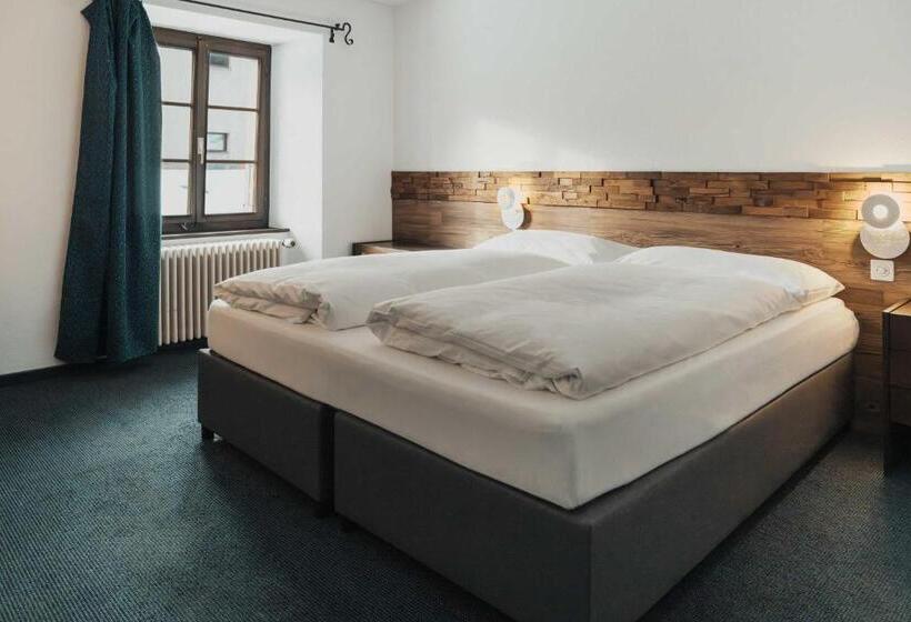 ホテル Brocco & Posta