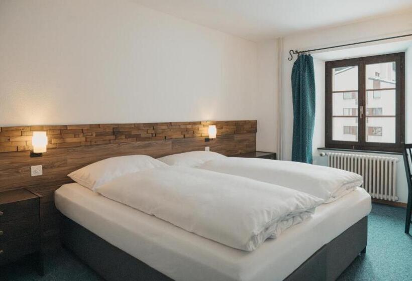 ホテル Brocco & Posta