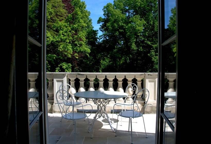 בית מלון כפרי Dwor Sierakow