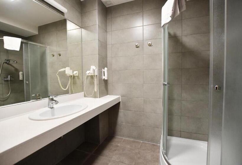 בית מלון כפרי Geovita Dźwirzyno