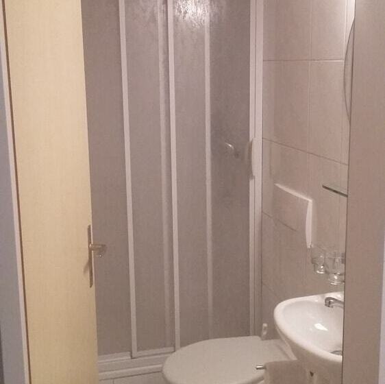 Отель Restaurant Rebstock