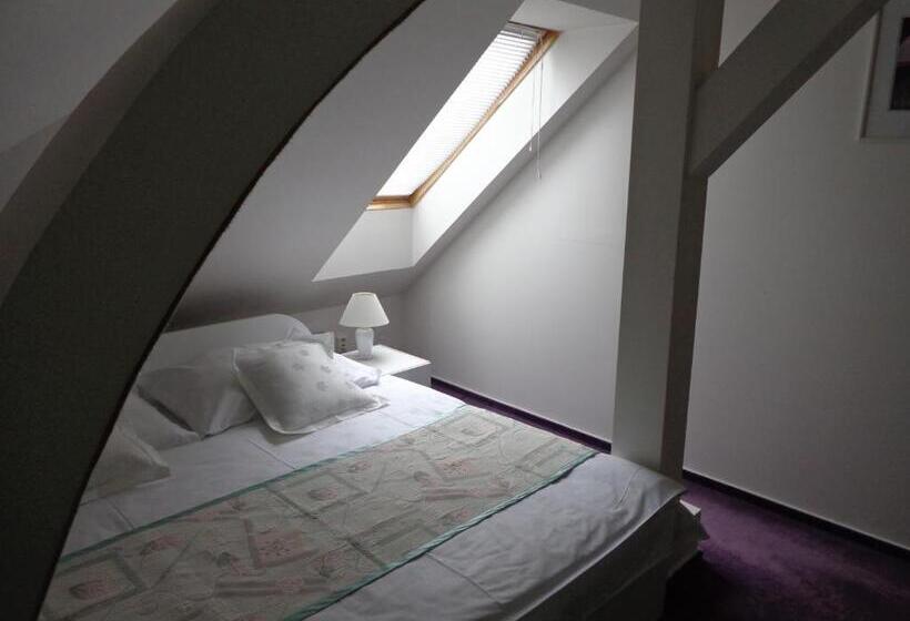 هتل Vacek Pod Věží