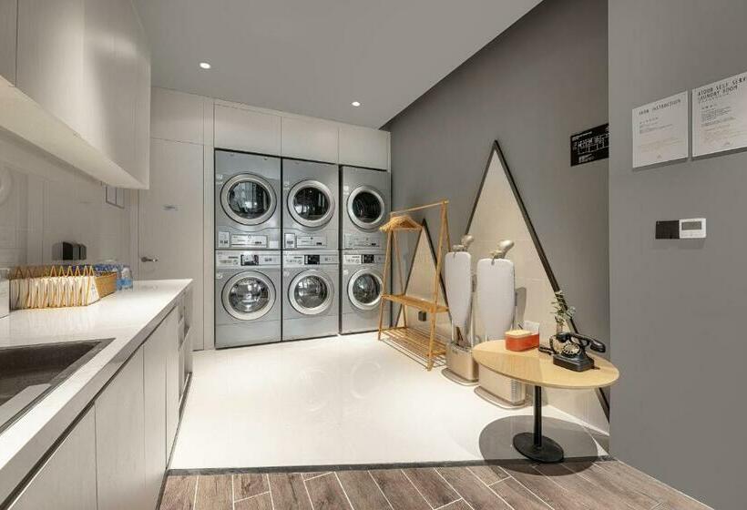 Atour Hotel Qingdao Jiaodong International Airport
