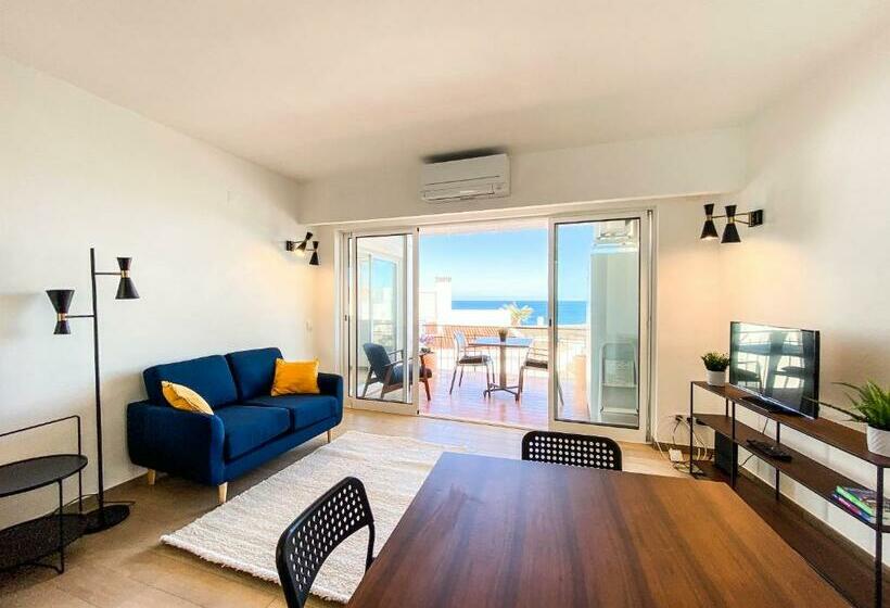 Balcony With Seaview 1 Bed Apartment