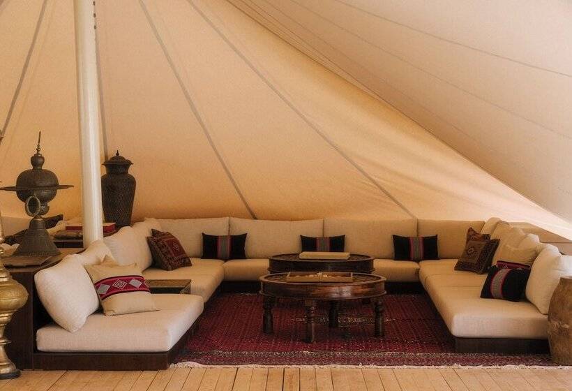 هتل Caravan By Habitas