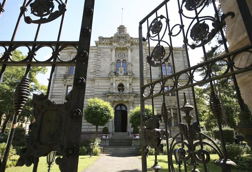 Отель Holiday Inn Express Fürth, An Ihg