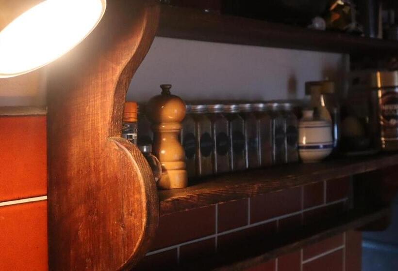 Casa Bruja Tradizionale Rustico Ticinese