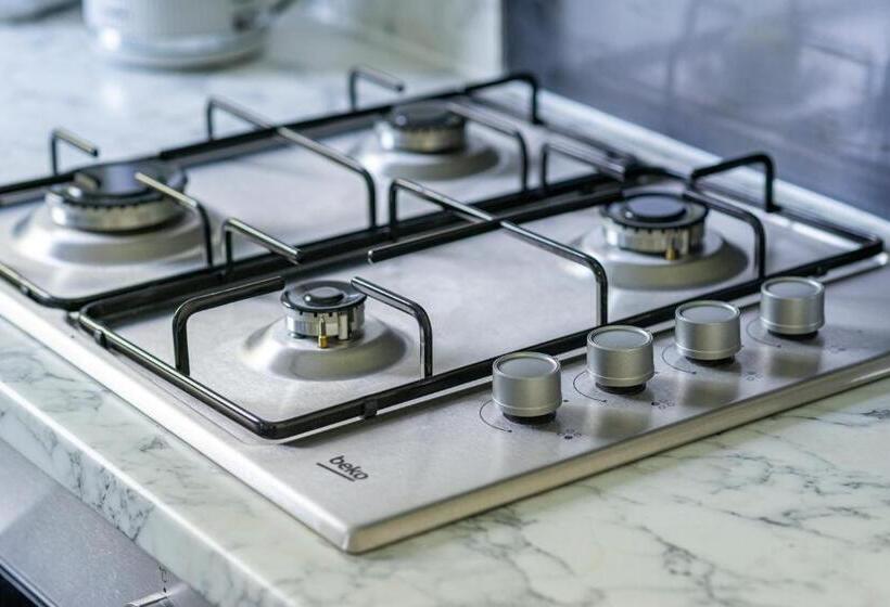 Spacious 3br House Near Southend Pier