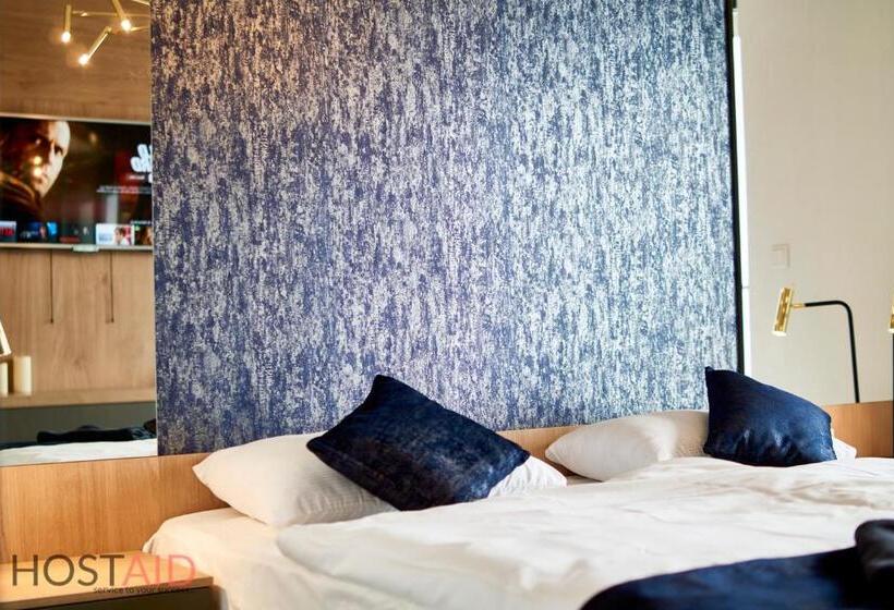 Ellby Apartman   Penthouse   Hostaid