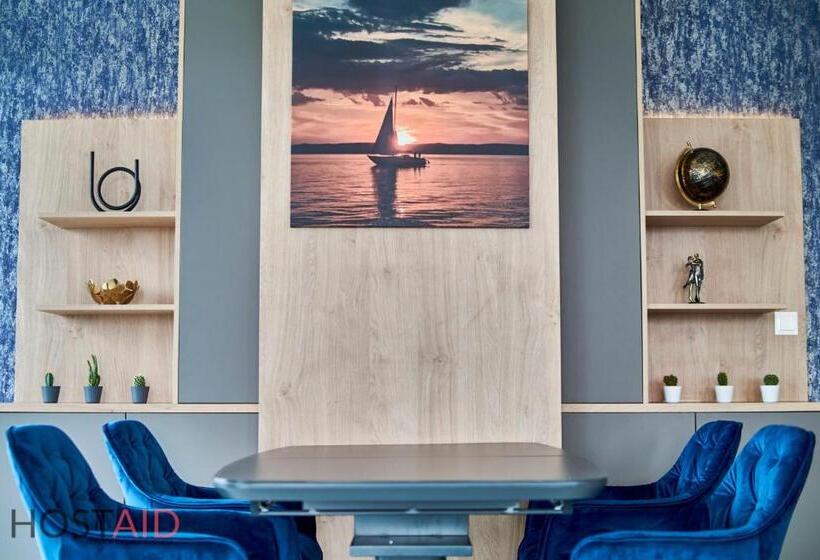 Ellby Apartman   Penthouse   Hostaid