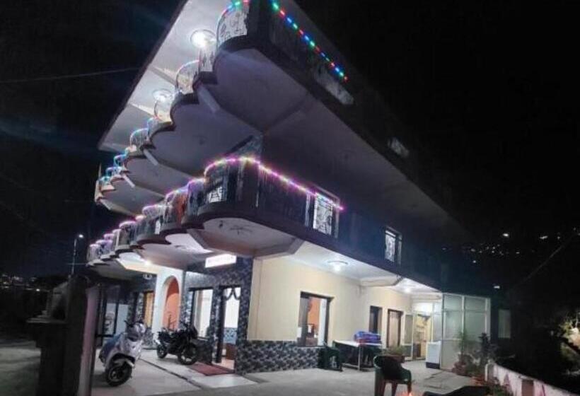 فندق Goroomgo Kavyansh Villa Bhimtal   Parking Facilities   Excellent Homestay Feel Like Home