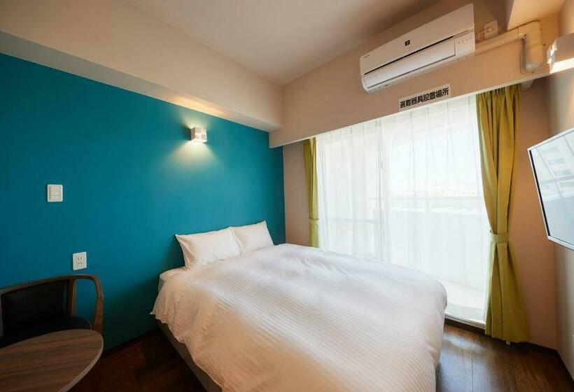 Отель New Normal Condo In Naha Airport ニューノーマルコンドイン那覇エアポート