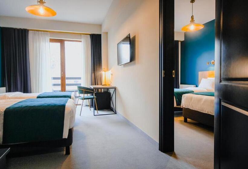 هتل Suatis Resort Kazbegi