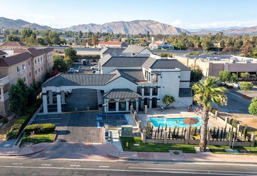 호텔 Mainstay Suites