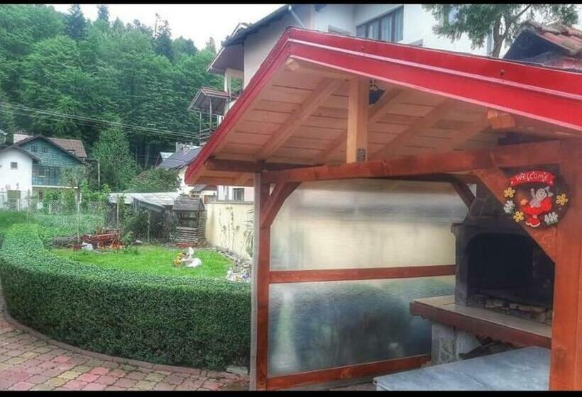 ペンション Vila Emily