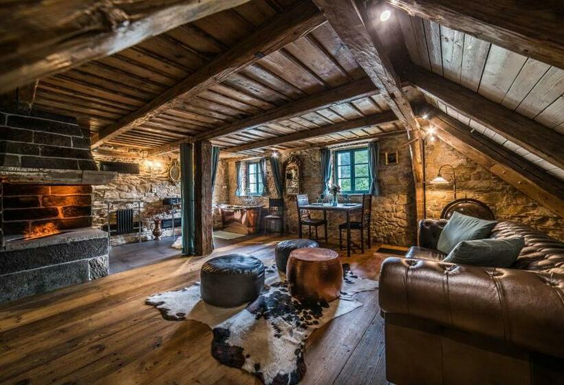 Resort Kovárna Frýdštejn Stylové Ubytování, Luxusní Wellness, Zážitková Restaurace