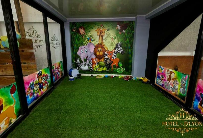 هتل Hôtel D’lyon