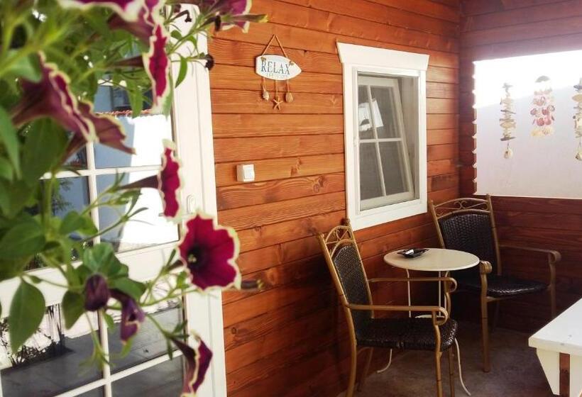 پانسیون Guest House Yanita