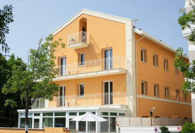 Stalegro Residence