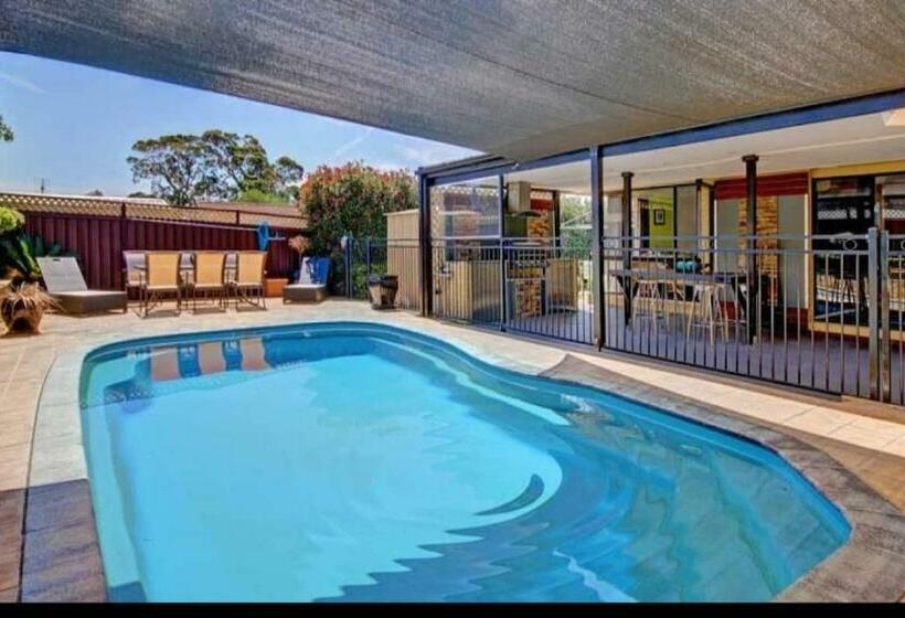 Bed and Breakfast Horsley Retreat