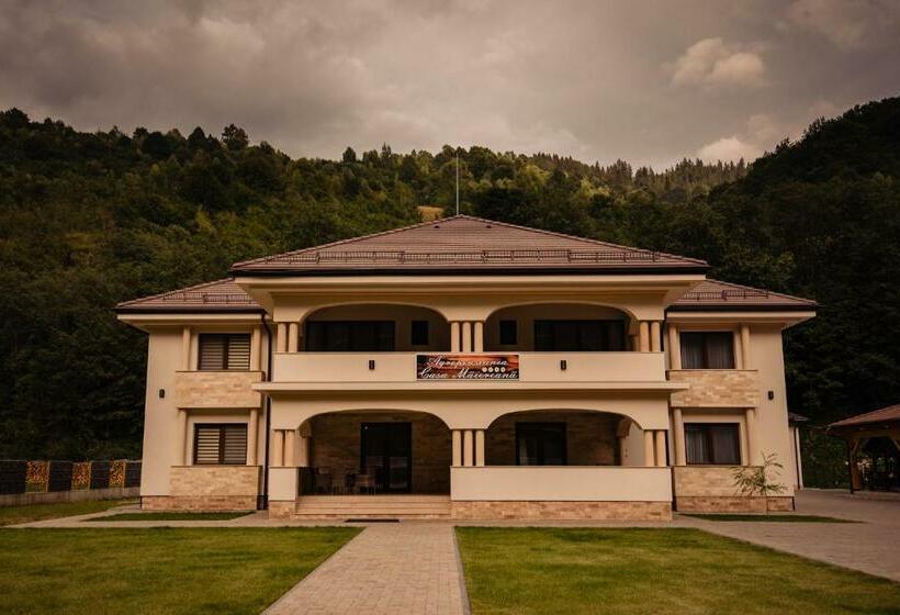 호텔 Casa Măiereană