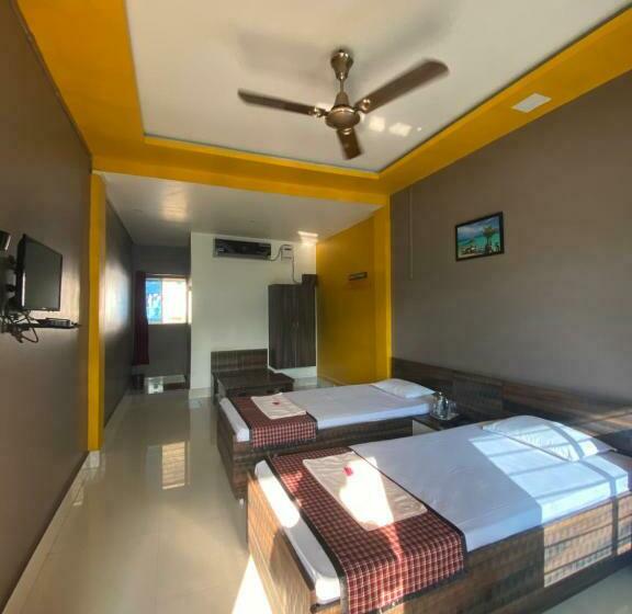 پانسیون Apurba Guest House