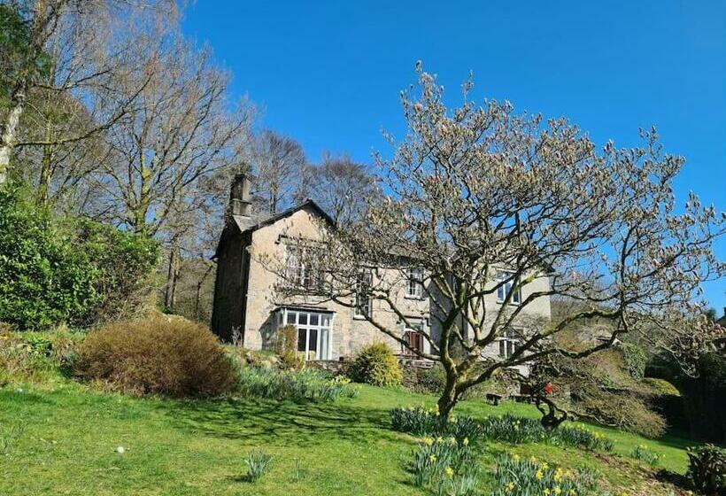 펜션 Bohemian Suite On Rydal Water. Beautiful Location!