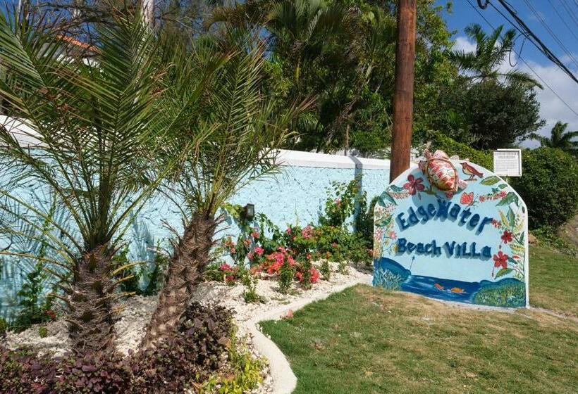 酒店 Edgewater Beach Villa Beach Front, Close To All Attractions