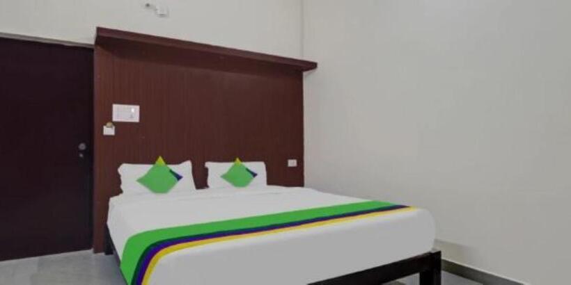 酒店 Grand Jp Inn Near 2 Km From Gundlupet Bus Stand