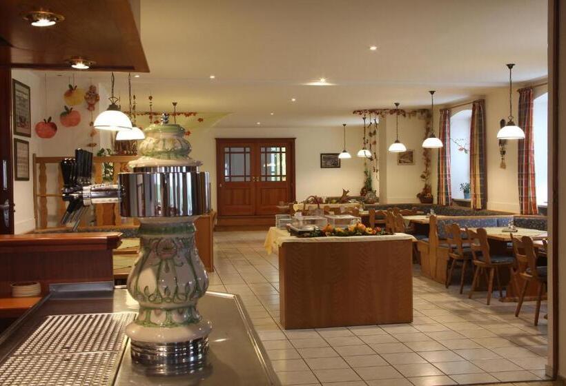 Пансион Landgasthof Ostermair