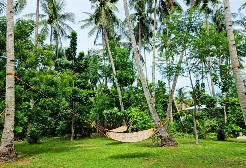فندق صغير Bahandi Beach Lodge