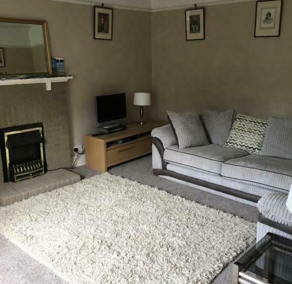 مبيت وإفطار Ballydivity House