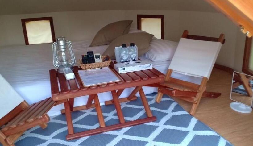 استراحتگاه The Birder S Lodge Khao Yai