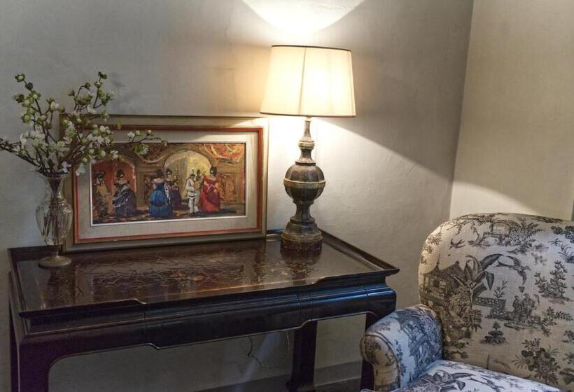 مبيت وإفطار Casa Ella