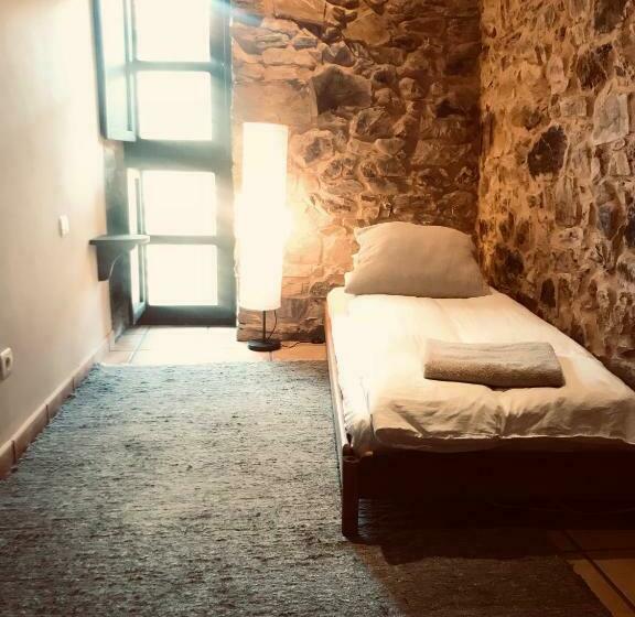 Bed and Breakfast The Stone Boat Guesthouse For Pilgrims