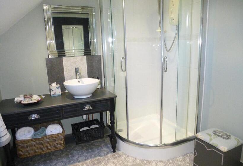 Grove Bed & Breakfast