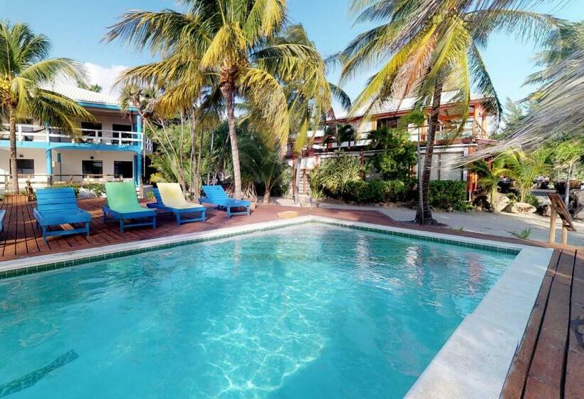 Hotel Condo #24 @ Beachside Villas