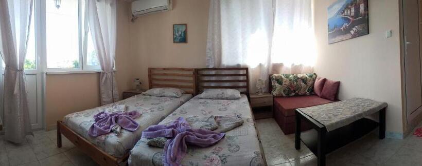 پانسیون Guest House 51