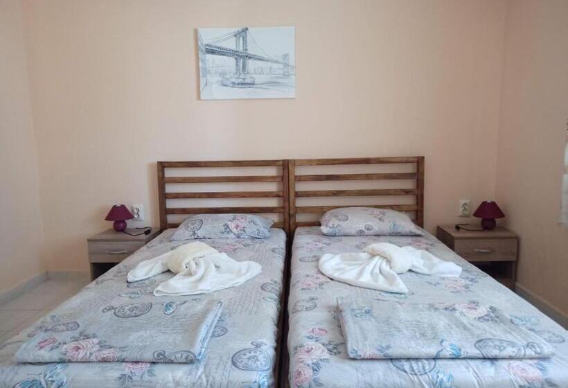 پانسیون Guest House 51