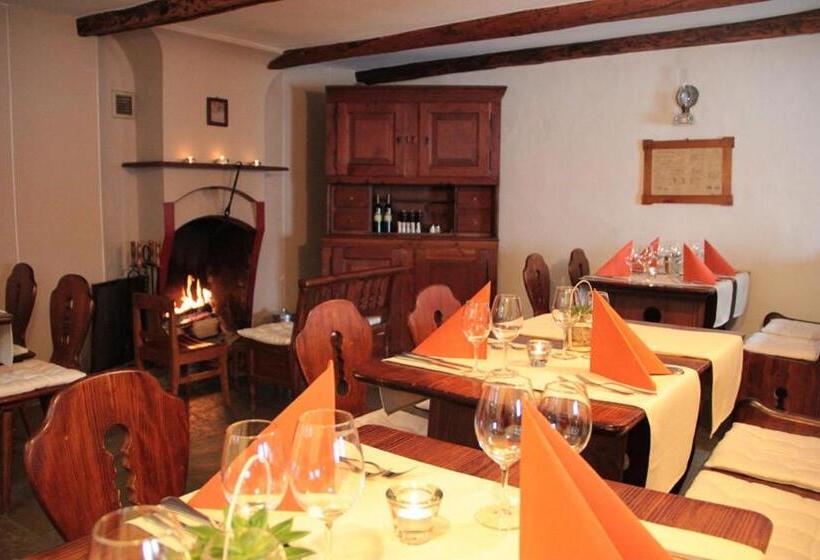 فندق صغير Antica Osteria Dazio