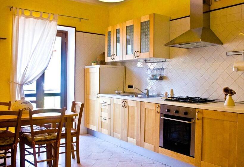 ベッドアンドブレックファースト La Chiocciola