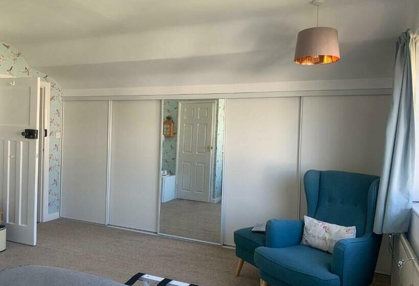 צימר Seaways Cottage Hoylake