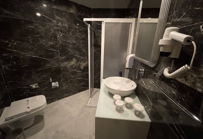 هتل Roseira Beach Resort