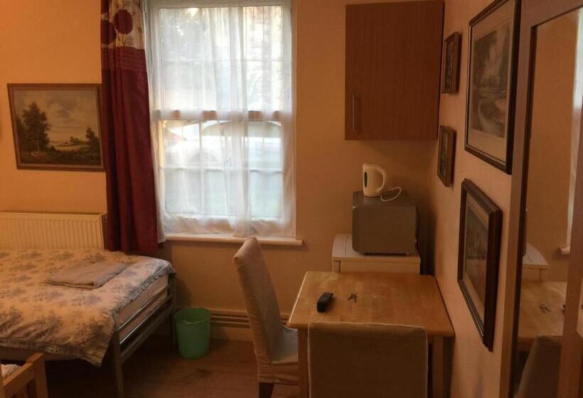 פנסיון Central Greenwich Guest Rooms