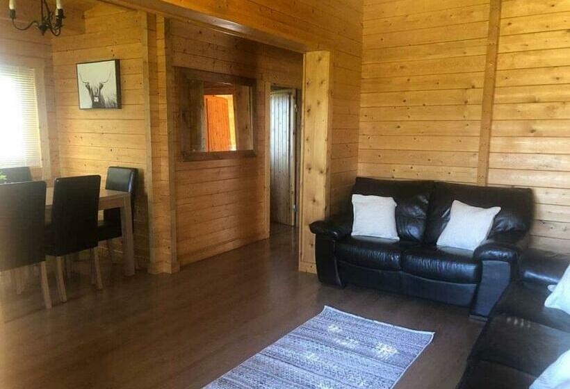 リゾートホテル Oat Hill Farm Lodges