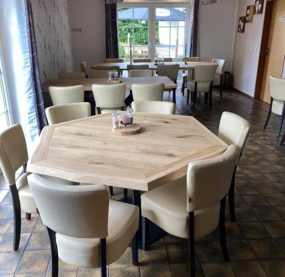 צימר & Pension Haus Dewenter
