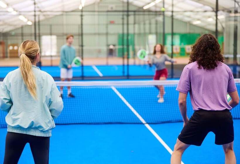 בית מלון כפרי Center Parcs Les Bois-francs