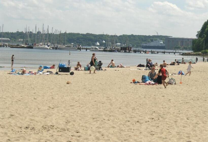 בית מלון כפרי Frøslev Kro