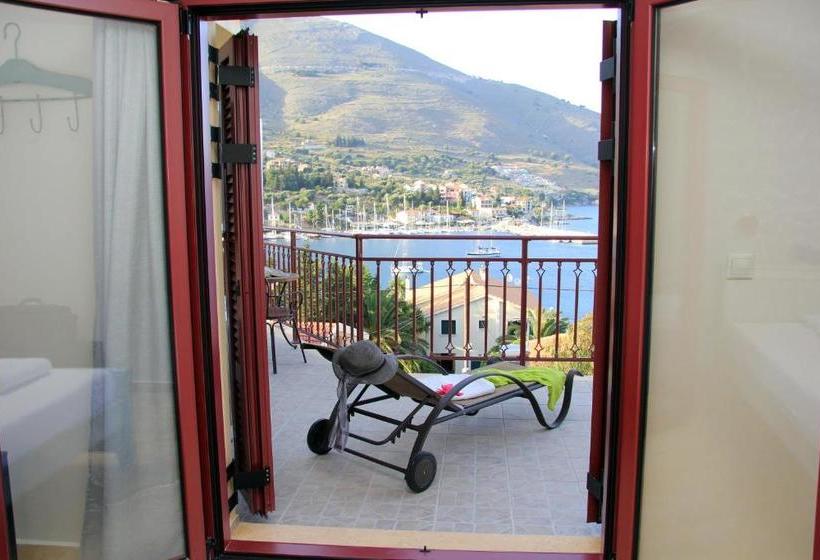 בית מלון כפרי Greka Ionian Suites & Villa